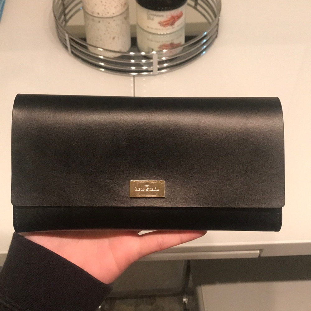 Kate Spade | Leather Clutch Wallet